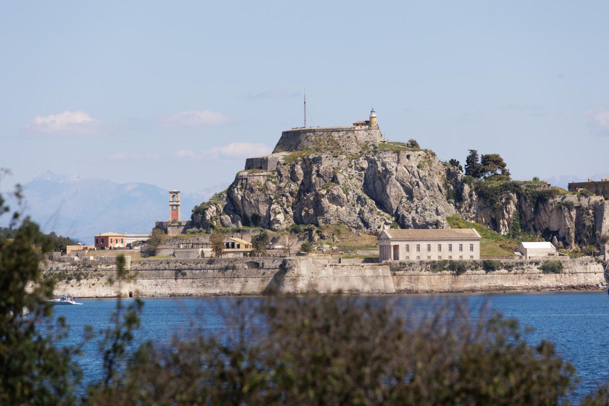 Corfu Town Luxury -c * Corfu (city)